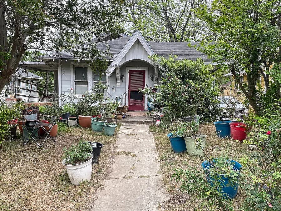 House purchased in Monte Vista Historic District, San Antonio